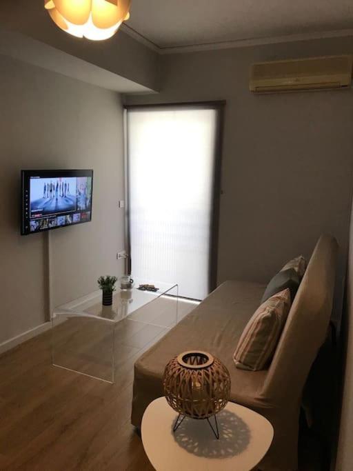 Kyparissia Cozy Flat - 5Mins Walking From Beach Apartment Ngoại thất bức ảnh
